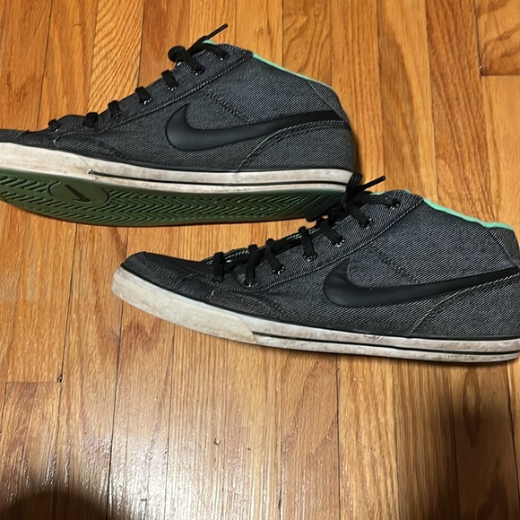 Men’s low rise Nike sneakers sz 12 - Picture 1 of 10